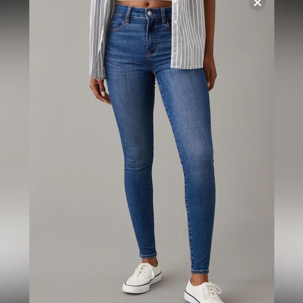 American Eagle Next Level High-Waisted Jegging